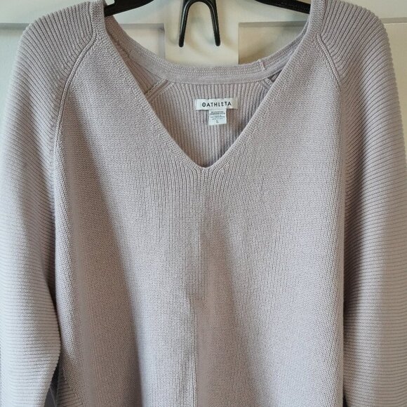 Athleta, Merino Wool Hanover V-Neck Long Sleeve Sweater, Dove, Lilac, Purple - Picture 3 of 7